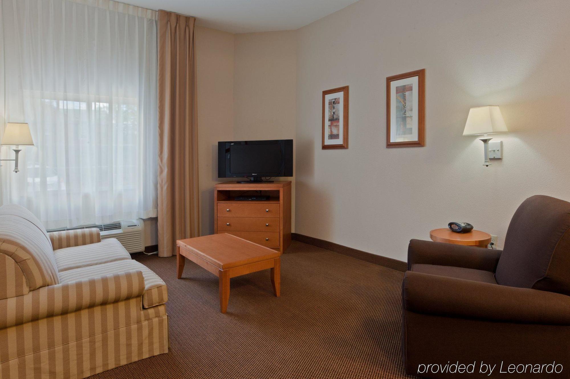 Candlewood Suites Winchester, An Ihg Hotel Εξωτερικό φωτογραφία